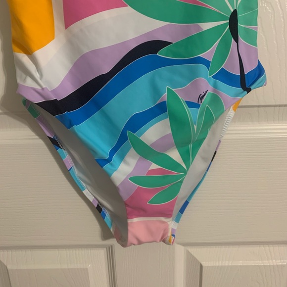 SALE⬇️‼️ NWT Trina Turk Mosaic Sunrise High leg - Picture 14 of 14